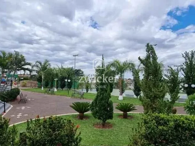 Casa com 400m², à venda, no bairro Quinta Ranieri em Bauru