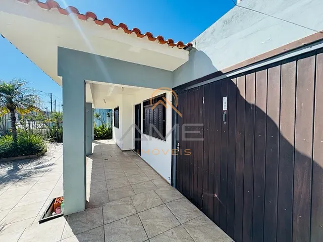 Casa com 442m² 3 quartos e 4 banheiros, à venda, no bairro Laranjal em Pelotas