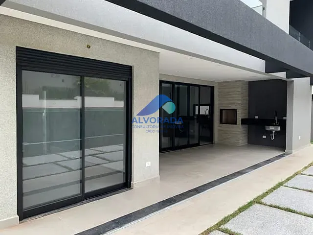 Casa com 469m² 4 quartos e 1 banheiro, à venda, no bairro Condomínio Residencial Alphaville em São José dos Campos