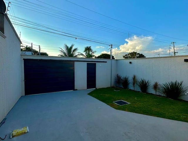 Casa com 338m² 3 quartos e 2 banheiros, à venda, no bairro Jardim Todos os Santos III em Senador Canedo