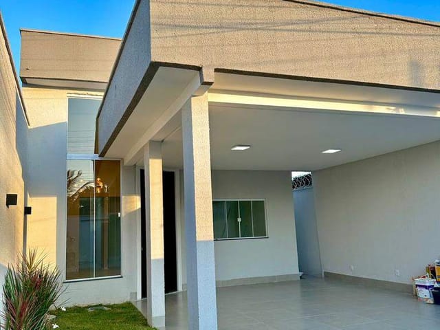 Casa com 338m² 3 quartos e 2 banheiros, à venda, no bairro Jardim Todos os Santos III em Senador Canedo