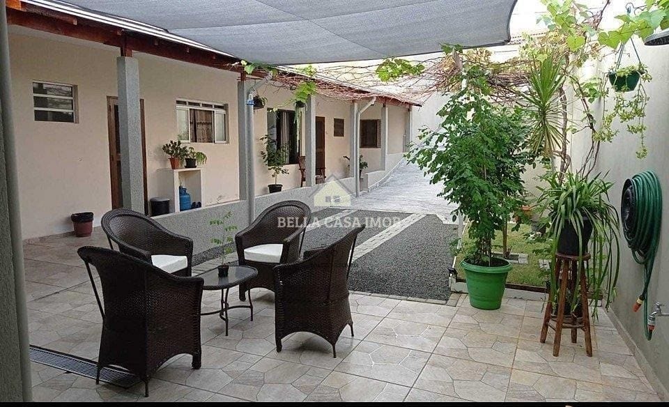 Casa à venda com 2 quartos, 233m² - Foto 6