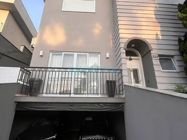 Casa com 391m² 3 quartos e 5 banheiros, à venda, no bairro Alphaville em Santana de Parnaíba