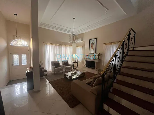 Casa com 391m² 3 quartos e 5 banheiros, à venda, no bairro Alphaville em Santana de Parnaíba