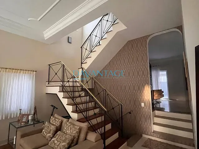 Casa com 391m² 3 quartos e 5 banheiros, à venda, no bairro Alphaville em Santana de Parnaíba