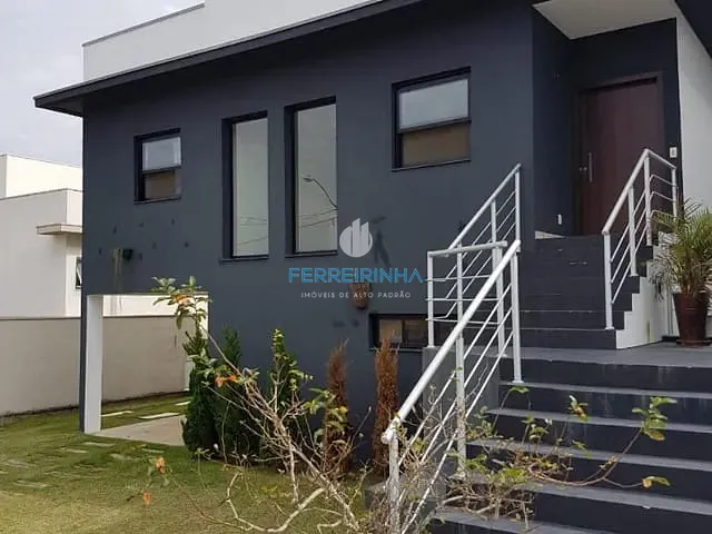 Casa com 450m² 3 quartos e 3 banheiros, à venda ou para alugar, no bairro Condomínio Residencial Jaguary em São José dos Campos