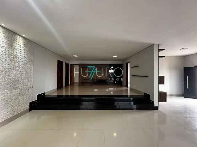 Casa 4 quartos e 5 banheiros, para alugar, no bairro Setor Habitacional Jardim Botânico em Brasília