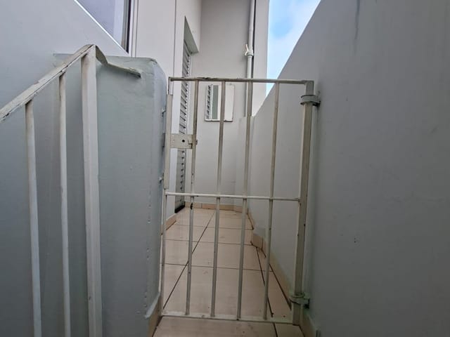 Casa 2 quartos e 1 banheiro, para alugar, no bairro Jardim Modelo em São Paulo