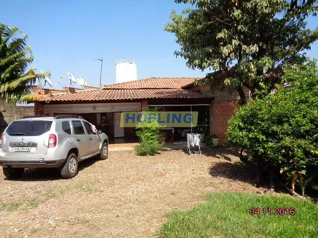 Casa com 630m² 2 quartos e 1 banheiro, à venda, no bairro Jardim Centenário em Rio Claro