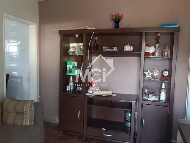 Casa 3 quartos e 2 banheiros, à venda, no bairro Fragata em Pelotas