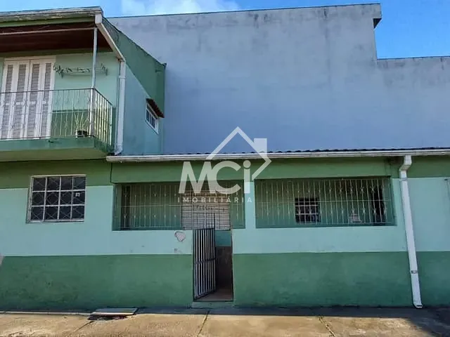Casa 3 quartos e 2 banheiros, à venda, no bairro Fragata em Pelotas
