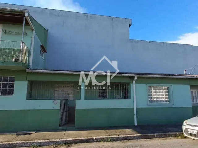 Casa 3 quartos e 2 banheiros, à venda, no bairro Fragata em Pelotas