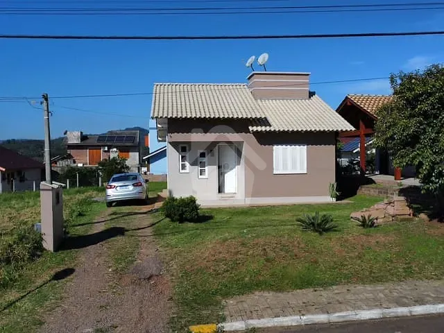 Casa com 63m² 2 quartos e 1 banheiro, à venda, no bairro Centro em Paverama