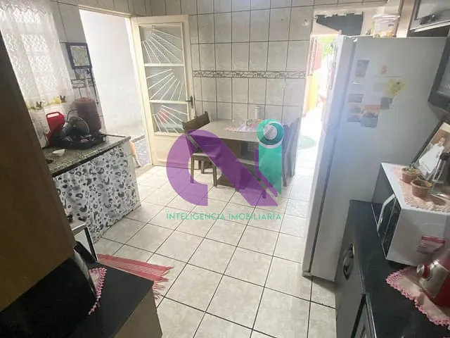 Casa 2 quartos e 1 banheiro, à venda, no bairro Jardim das Flores em Osasco