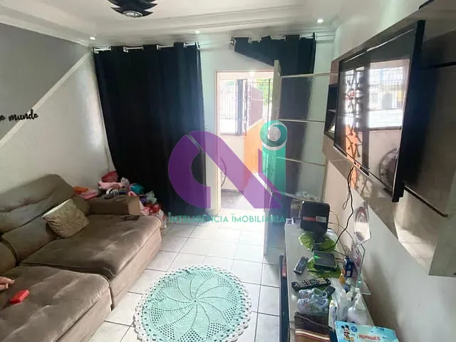 Casa 2 quartos e 1 banheiro, à venda, no bairro Jardim das Flores em Osasco