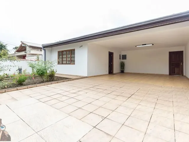 Casa com 462m² 3 quartos e 4 banheiros, à venda, no bairro Bom Retiro em Curitiba