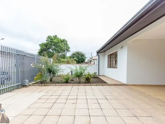 Casa com 462m² 3 quartos e 4 banheiros, à venda, no bairro Bom Retiro em Curitiba