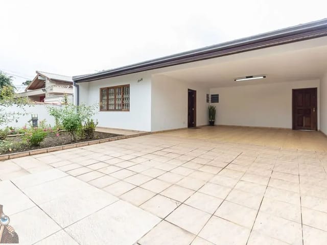 Casa com 462m² 3 quartos e 4 banheiros, à venda, no bairro Bom Retiro em Curitiba