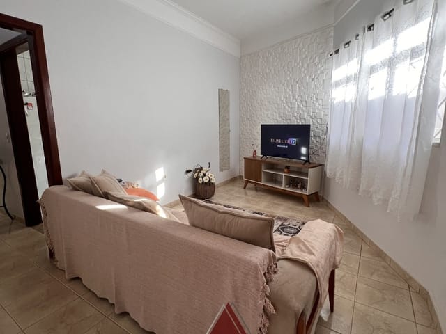 Casa com 107m² 2 quartos e 2 banheiros, à venda, no bairro Jardim Palestina em Franca