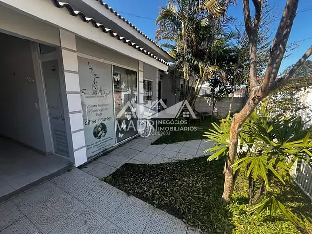 Casa com 200m² 3 quartos e 3 banheiros, à venda, no bairro São Sebastião em Palhoça