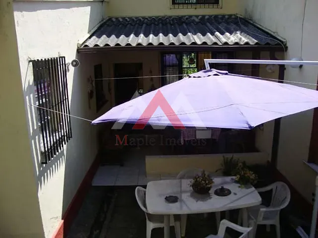 Casa com 1000m² 5 quartos e 3 banheiros, à venda, no bairro Mata Paca em Niterói