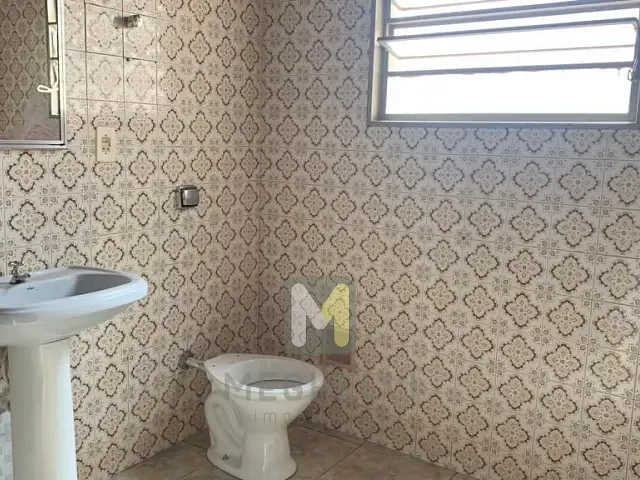 Casa com 447m² 4 quartos e 3 banheiros, à venda, no bairro Jardim Cristina em Serrana