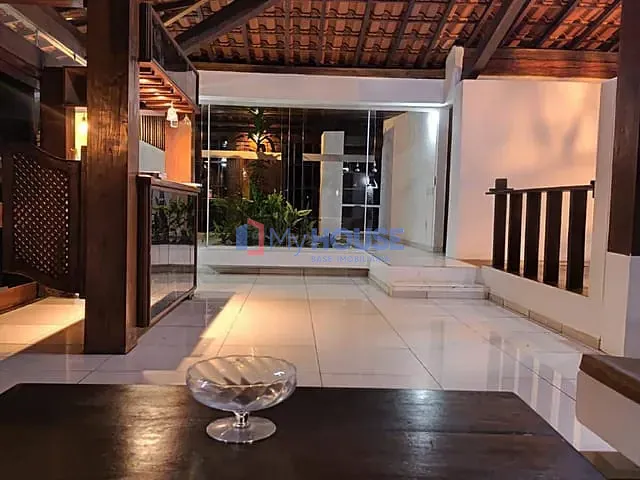 Casa 5 quartos e 4 banheiros, à venda, no bairro Jardim Atlântico em Ilhéus
