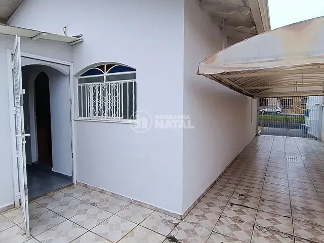Casa com 110m², para alugar, no bairro Marumbi em Londrina
