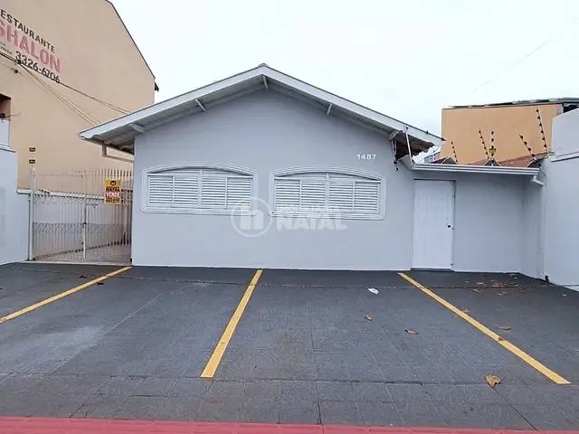 Casa com 110m², para alugar, no bairro Marumbi em Londrina