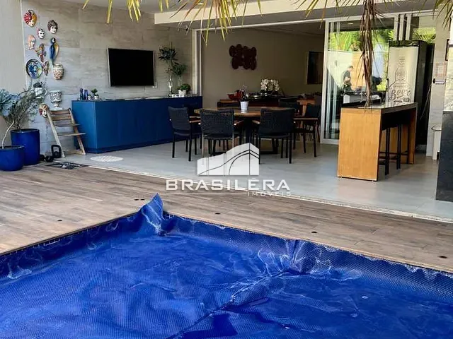 Casa 3 quartos e 6 banheiros, à venda, no bairro Parque Amazônia em Goiânia