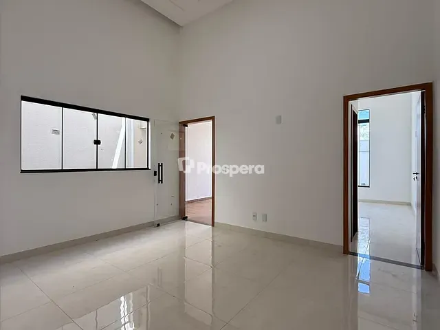 Casa com 180m² 3 quartos e 2 banheiros, à venda, no bairro Setor Orientville em Goiânia