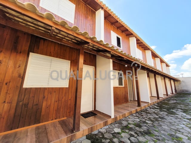 Casa 2 quartos e 1 banheiro, para alugar, no bairro Bom Pastor em Tubarão