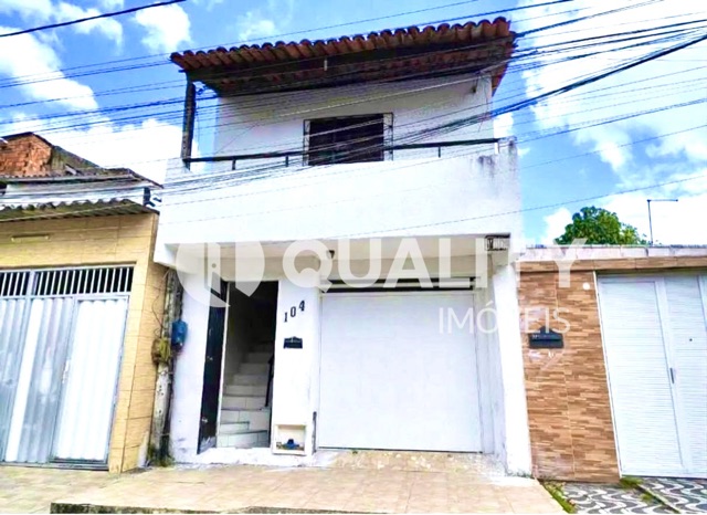 Casa 3 quartos e 4 banheiros, à venda, no bairro Monte Castelo em Fortaleza