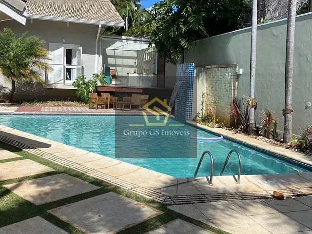 Casa com 1210m² 4 quartos e 5 banheiros, para alugar, no bairro Vista Alegre em Vinhedo