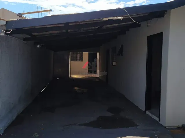 Casa com 200m² 2 quartos e 1 banheiro, à venda, no bairro Jardim San Rafael II em Arapongas