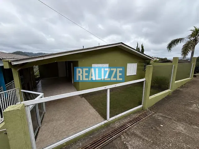 Casa 3 quartos e 1 banheiro, para alugar, no bairro Facchini em Marau