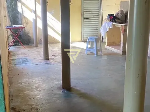 Casa com 200m² 3 quartos e 1 banheiro, à venda, no bairro Adelino Simioni em Ribeirão Preto