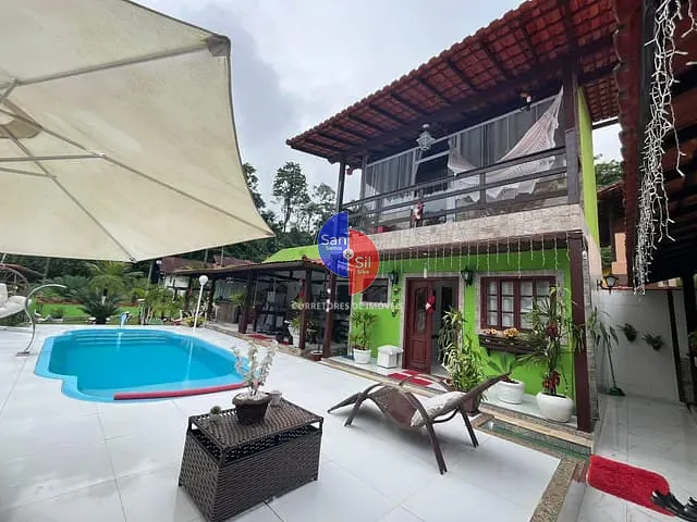 Casa com 580m² 2 quartos e 3 banheiros, à venda, no bairro Limoeiro em Guapimirim