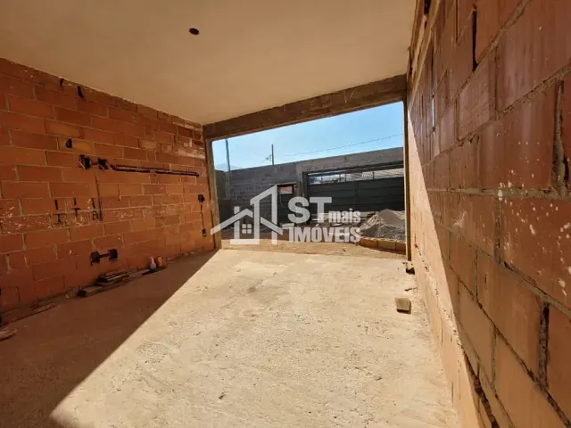 Casa com 250m² 3 quartos e 1 banheiro, à venda, no bairro Jardim Portal Sol em Andradas