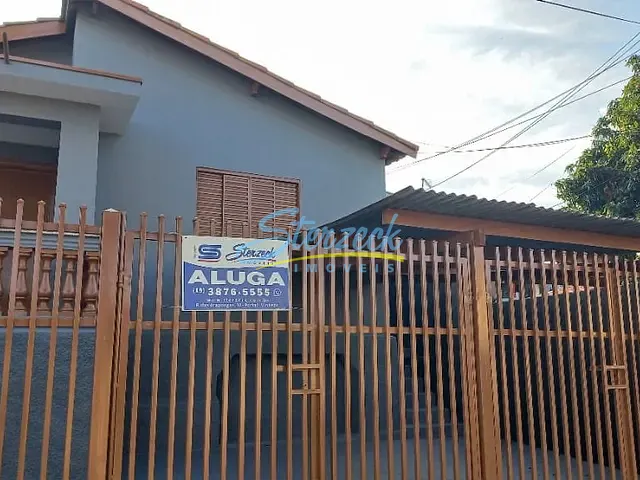Casa com 200m² 3 quartos e 1 banheiro, para alugar, no bairro Jardim São Matheus em Vinhedo