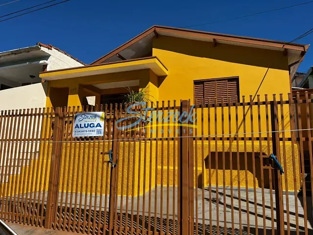Casa com 200m² 3 quartos e 1 banheiro, para alugar, no bairro Jardim São Matheus em Vinhedo