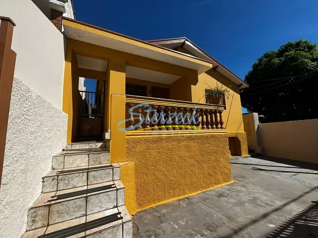 Casa com 200m² 3 quartos e 1 banheiro, para alugar, no bairro Jardim São Matheus em Vinhedo