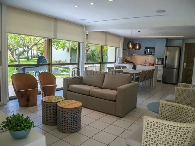 Casa com 130m² 4 quartos e 1 banheiro, à venda, no bairro Muro Alto em Ipojuca