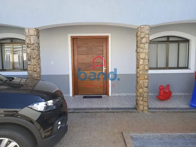 Casa com 381m² 3 quartos e 6 banheiros, à venda, no bairro Jardim Morumbi em Porto Feliz