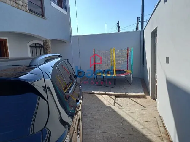 Casa com 381m² 3 quartos e 6 banheiros, à venda, no bairro Jardim Morumbi em Porto Feliz