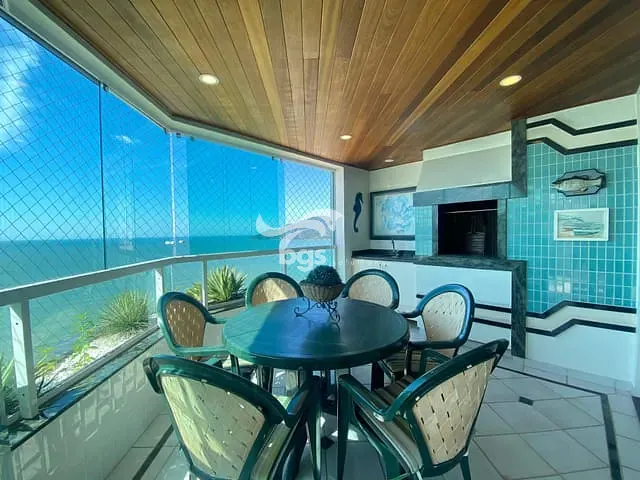 Apartamento com 210m² 4 quartos e 5 banheiros, à venda, no bairro Centro em Balneário Camboriú