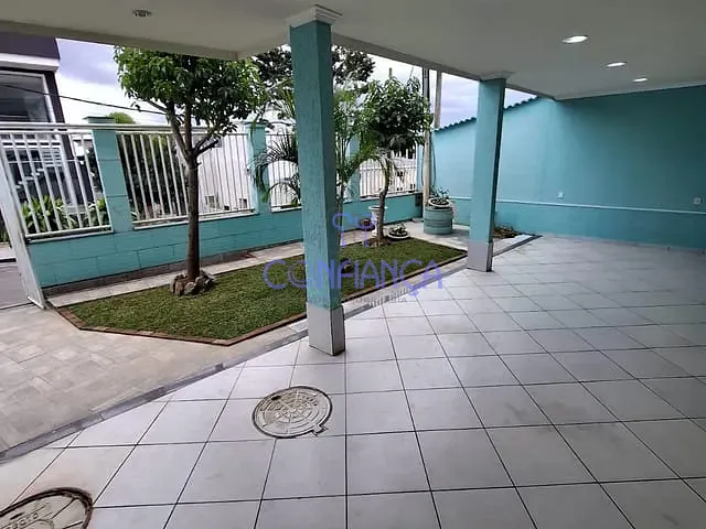 Casa com 409m² 5 quartos e 6 banheiros, à venda, no bairro Campo Grande em Rio de Janeiro