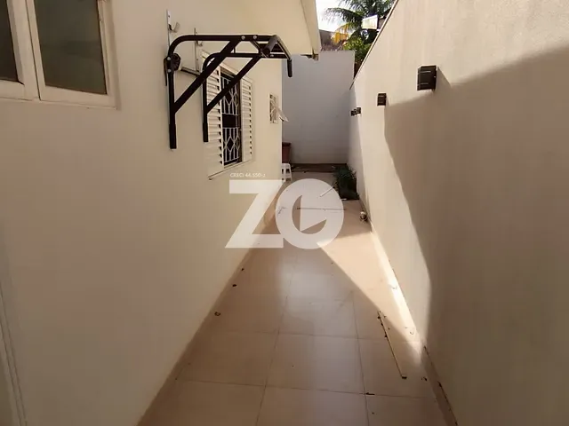 Casa com 360m² 3 quartos e 2 banheiros, à venda, no bairro Parque Santa Edwiges em Bauru