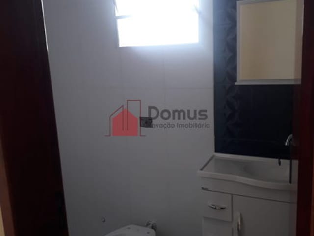 Casa com 125m², à venda, no bairro Residencial e Comercial Cidade Jardim em Pindamonhangaba