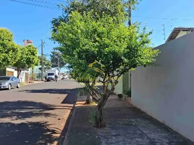 Casa com 146m² 3 quartos e 2 banheiros, à venda, no bairro Jardim Belo Horizonte em Londrina